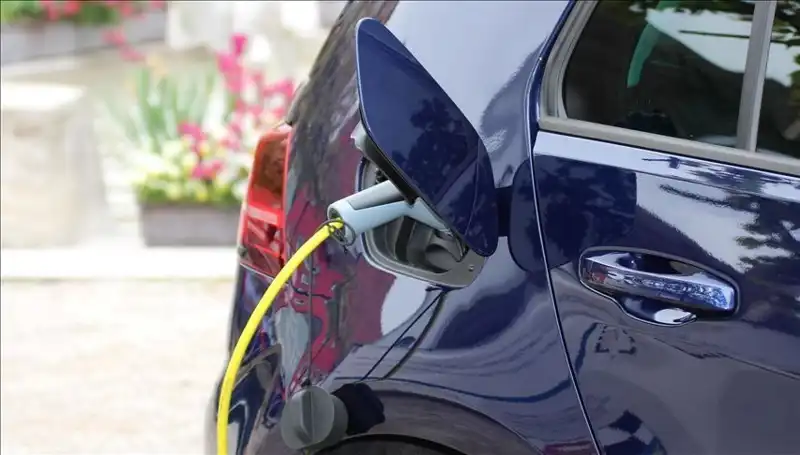 Tesla'yı Geride Bırakan Elektrikli Araç: 1500 Kilometre Menzil!