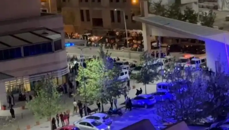 Halay Başındaki Tartışma Kanlı Bitti: Bıçaklı Saldırı ve Şiddet Olayı
