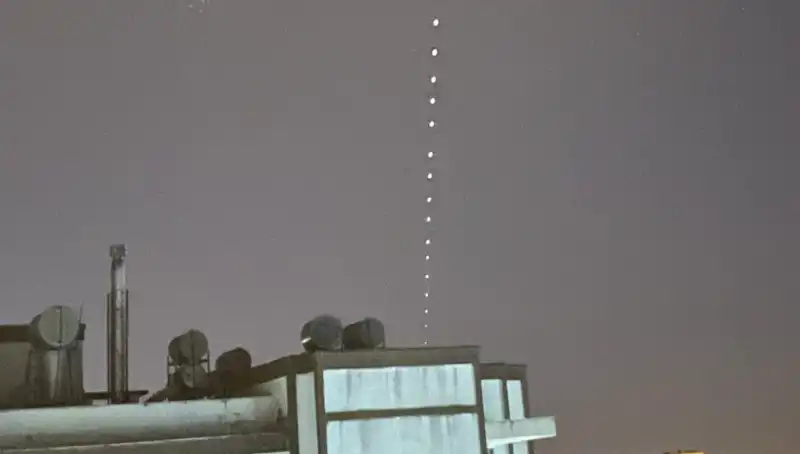 Adana'da Yıldızlar Altında Starlink Gösterisiyle Gözler Aydınlandı