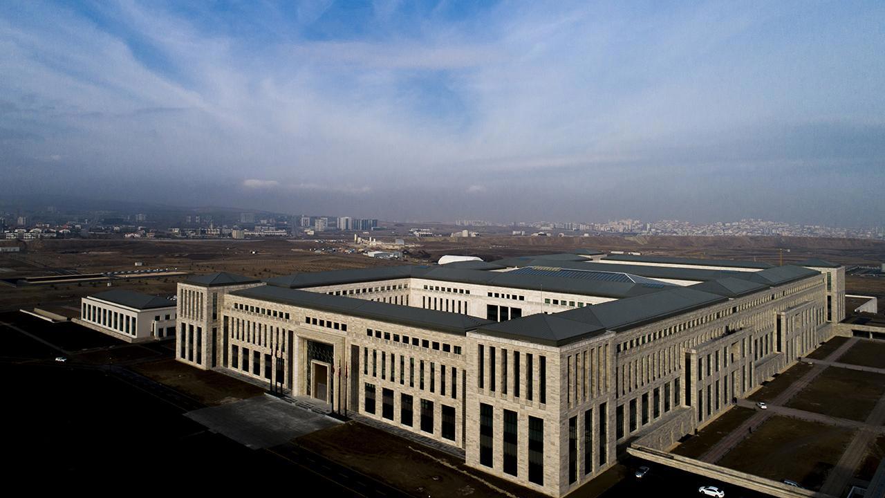 Gençlerin Gözdesi MİT Kariyer Fırsatları!