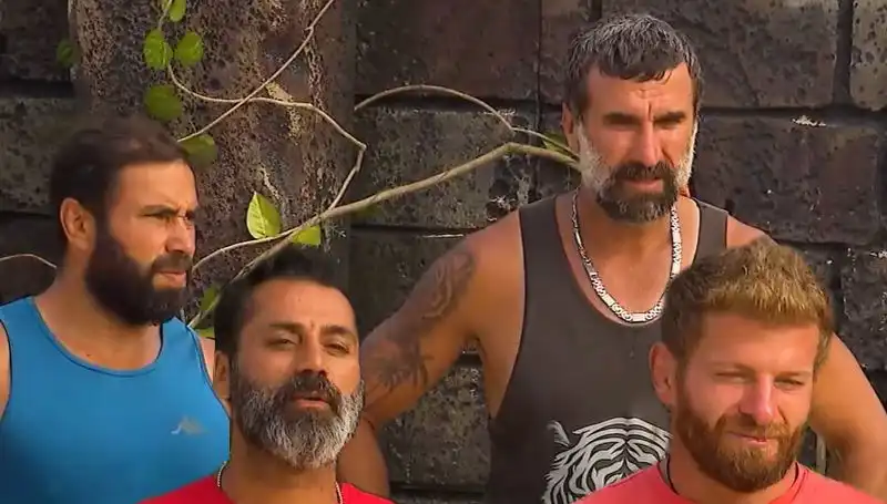 Survivor'da Şok Gelişme: Kader Birleşmeyi Yine Beraberinde Getirmedi